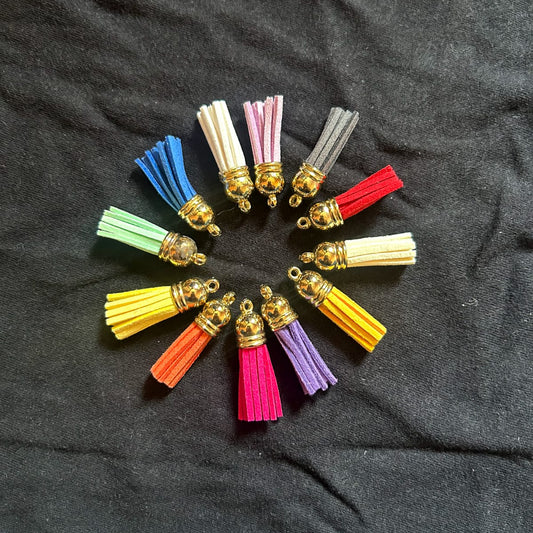 Small Tassels [Golden Cap]
